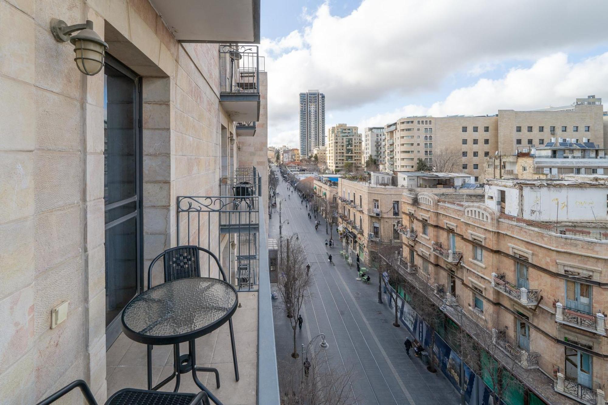 Yashar Suites Jlm Йерусалим Екстериор снимка